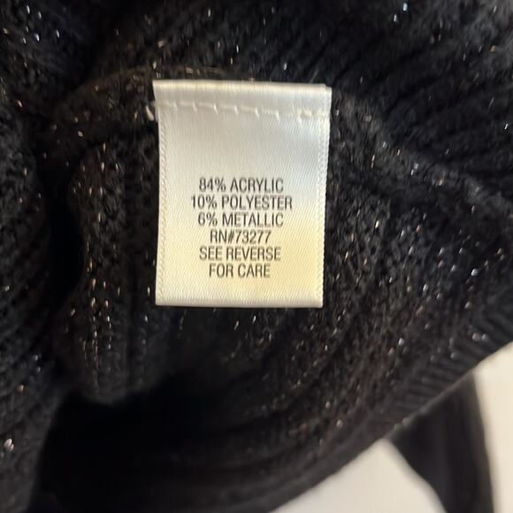 Dana Buchman Asymmetrical Hem Tunic Sweater Size L Black w/ Gold Metallic Thread - Picture 4 of 7